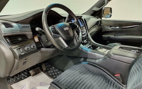 Cadillac Escalade IV, 2016 год, 5 580 000 рублей, 16 фотография