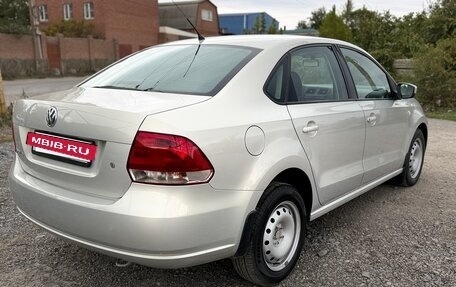 Volkswagen Polo VI (EU Market), 2011 год, 850 000 рублей, 5 фотография