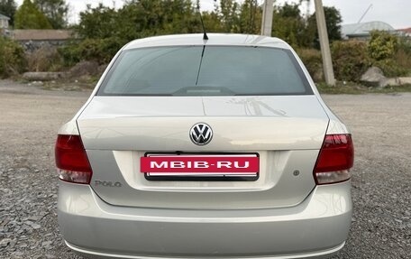Volkswagen Polo VI (EU Market), 2011 год, 850 000 рублей, 4 фотография
