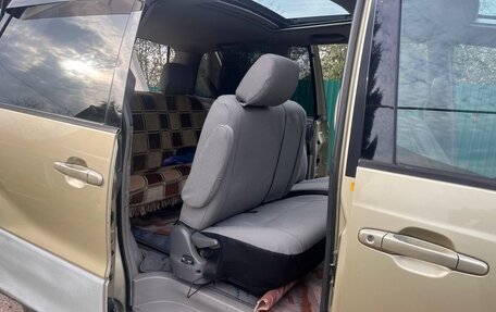Toyota Estima III рестайлинг -2, 2000 год, 750 000 рублей, 5 фотография