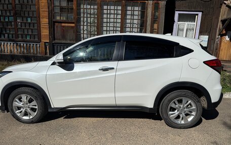 Honda Vezel, 2018 год, 1 740 000 рублей, 2 фотография