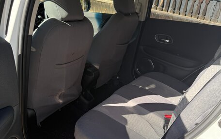 Honda Vezel, 2018 год, 1 740 000 рублей, 6 фотография
