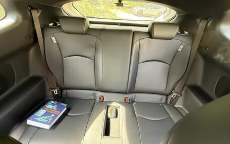 Toyota Yaris, 2024 год, 3 600 000 рублей, 15 фотография