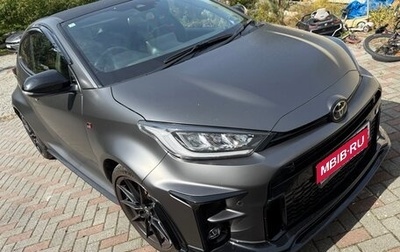 Toyota Yaris, 2024 год, 3 600 000 рублей, 1 фотография