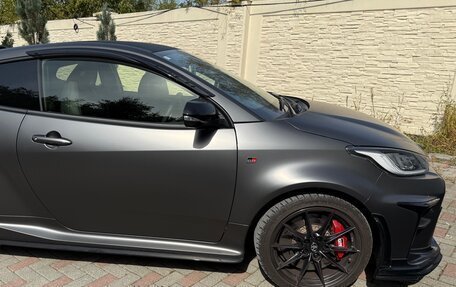 Toyota Yaris, 2024 год, 3 600 000 рублей, 20 фотография