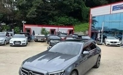 Mercedes-Benz E-Класс, 2021 год, 3 235 000 рублей, 1 фотография