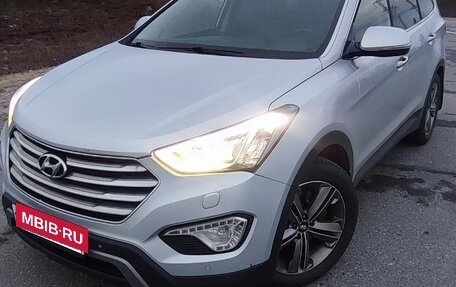 Hyundai Santa Fe III рестайлинг, 2013 год, 1 800 000 рублей, 3 фотография