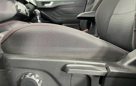 Ford Focus IV, 2019 год, 1 500 000 рублей, 10 фотография