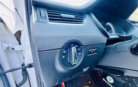 Skoda Octavia, 2022 год, 1 300 000 рублей, 8 фотография