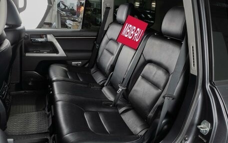 Toyota Land Cruiser 200, 2012 год, 3 949 000 рублей, 10 фотография