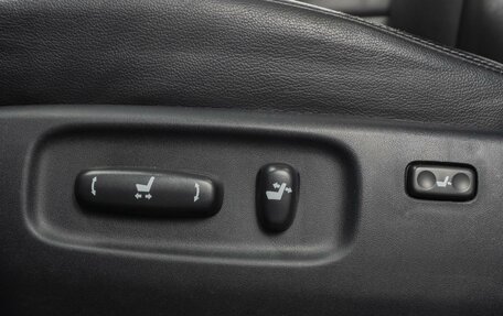Toyota Land Cruiser 200, 2012 год, 3 949 000 рублей, 24 фотография
