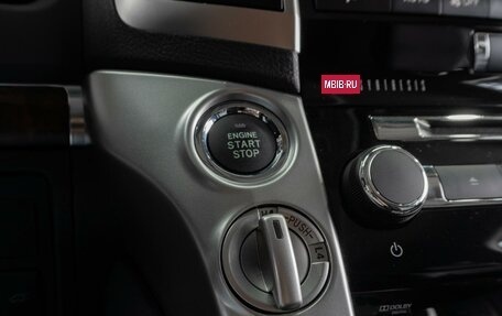 Toyota Land Cruiser 200, 2012 год, 3 949 000 рублей, 19 фотография