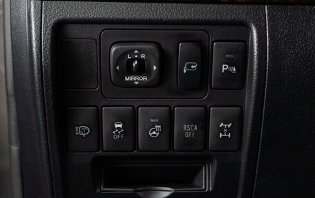 Toyota Land Cruiser 200, 2012 год, 3 949 000 рублей, 25 фотография