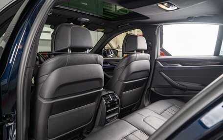 BMW 5 серия, 2021 год, 5 499 000 рублей, 11 фотография