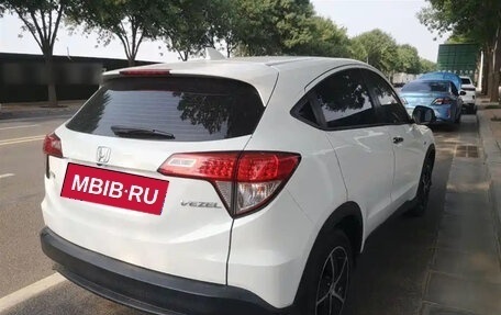 Honda Vezel, 2022 год, 1 420 000 рублей, 6 фотография
