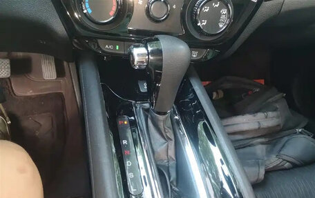 Honda Vezel, 2022 год, 1 420 000 рублей, 13 фотография