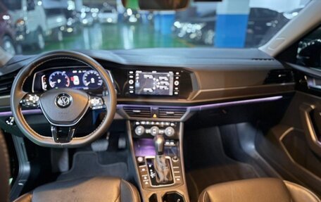 Volkswagen Jetta VII, 2021 год, 2 100 000 рублей, 19 фотография