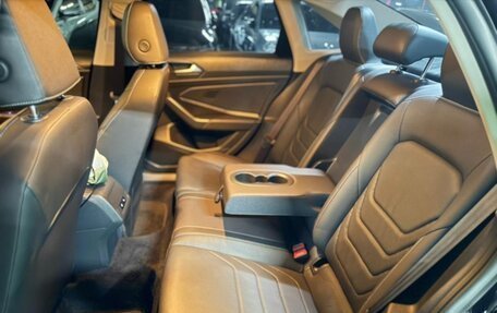 Volkswagen Jetta VII, 2021 год, 2 100 000 рублей, 23 фотография