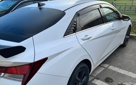 Hyundai Elantra, 2021 год, 2 350 000 рублей, 1 фотография