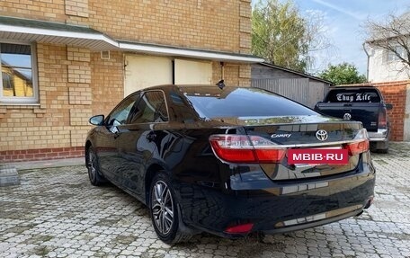 Toyota Camry, 2017 год, 1 999 999 рублей, 7 фотография