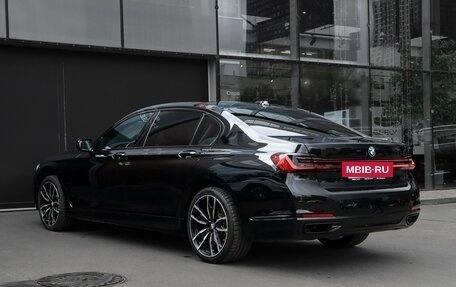 BMW 7 серия, 2019 год, 4 800 000 рублей, 7 фотография