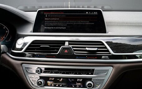 BMW 7 серия, 2019 год, 4 800 000 рублей, 13 фотография