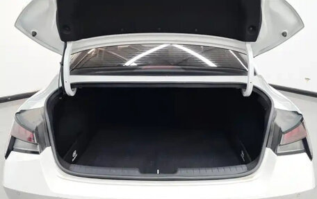 Hyundai Elantra, 2022 год, 1 530 000 рублей, 4 фотография