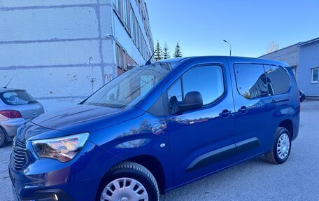 Opel Combo E, 2021 год, 2 072 000 рублей, 1 фотография