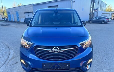 Opel Combo E, 2021 год, 2 072 000 рублей, 8 фотография