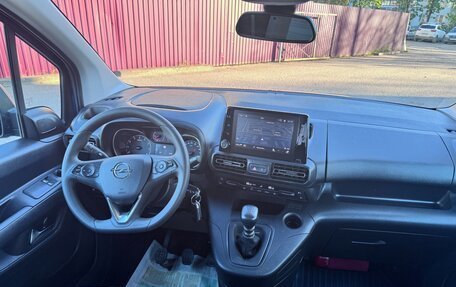 Opel Combo E, 2021 год, 2 072 000 рублей, 20 фотография