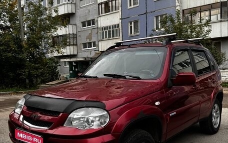 Chevrolet Niva I рестайлинг, 2011 год, 500 000 рублей, 1 фотография