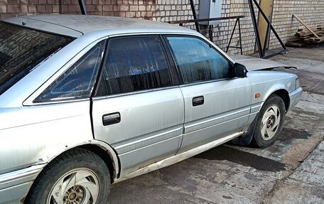 Mazda 626, 1989 год, 65 000 рублей, 2 фотография