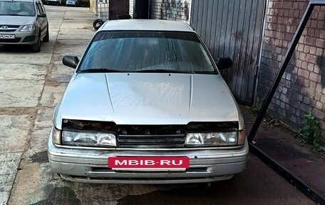 Mazda 626, 1989 год, 65 000 рублей, 3 фотография