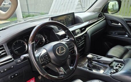 Lexus LX III, 2016 год, 4 800 000 рублей, 7 фотография