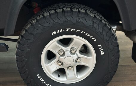 Land Rover Defender I, 2008 год, 3 500 000 рублей, 16 фотография