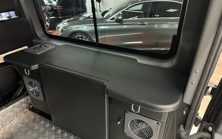 Land Rover Defender I, 2008 год, 3 500 000 рублей, 23 фотография