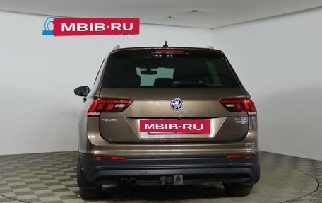 Volkswagen Tiguan II, 2017 год, 1 919 990 рублей, 6 фотография