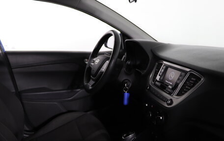 Hyundai Solaris II рестайлинг, 2021 год, 1 349 990 рублей, 14 фотография