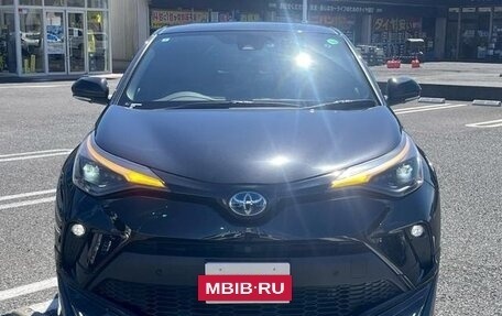 Toyota C-HR I рестайлинг, 2022 год, 1 660 143 рублей, 2 фотография