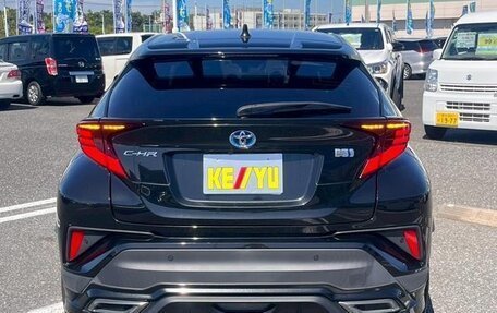 Toyota C-HR I рестайлинг, 2022 год, 1 660 143 рублей, 5 фотография