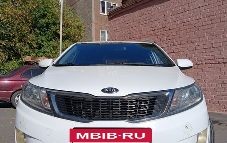 KIA Rio III рестайлинг, 2013 год, 799 000 рублей, 2 фотография