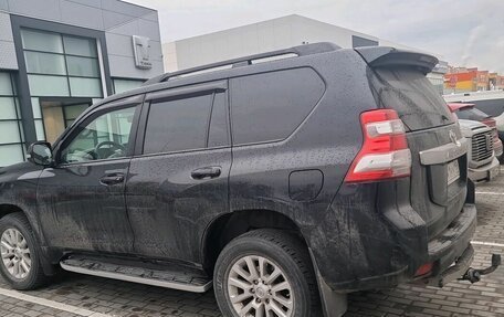 Toyota Land Cruiser Prado 150 рестайлинг 2, 2015 год, 3 399 000 рублей, 2 фотография