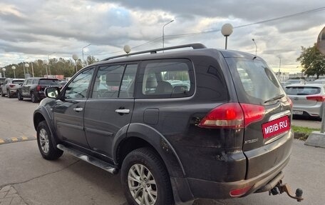 Mitsubishi Pajero Sport II рестайлинг, 2014 год, 1 299 000 рублей, 4 фотография