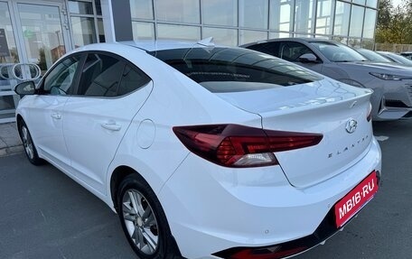 Hyundai Elantra VI рестайлинг, 2020 год, 1 690 000 рублей, 6 фотография