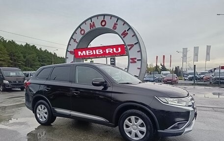Mitsubishi Outlander III рестайлинг 3, 2016 год, 1 664 995 рублей, 1 фотография