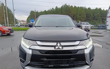 Mitsubishi Outlander III рестайлинг 3, 2016 год, 1 664 995 рублей, 2 фотография