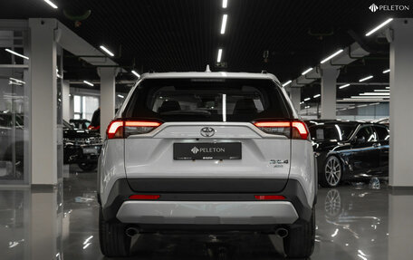 Toyota RAV4, 2025 год, 4 100 000 рублей, 6 фотография