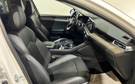 KIA K5, 2019 год, 2 400 000 рублей, 18 фотография