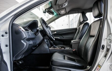 Toyota Camry, 2017 год, 2 298 000 рублей, 15 фотография