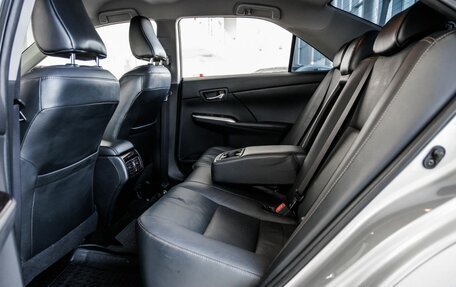 Toyota Camry, 2017 год, 2 298 000 рублей, 32 фотография